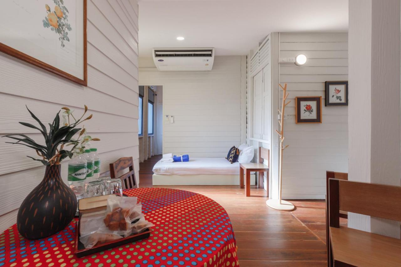 Ilili House Hostel เชียงใหม่ ภายนอก รูปภาพ