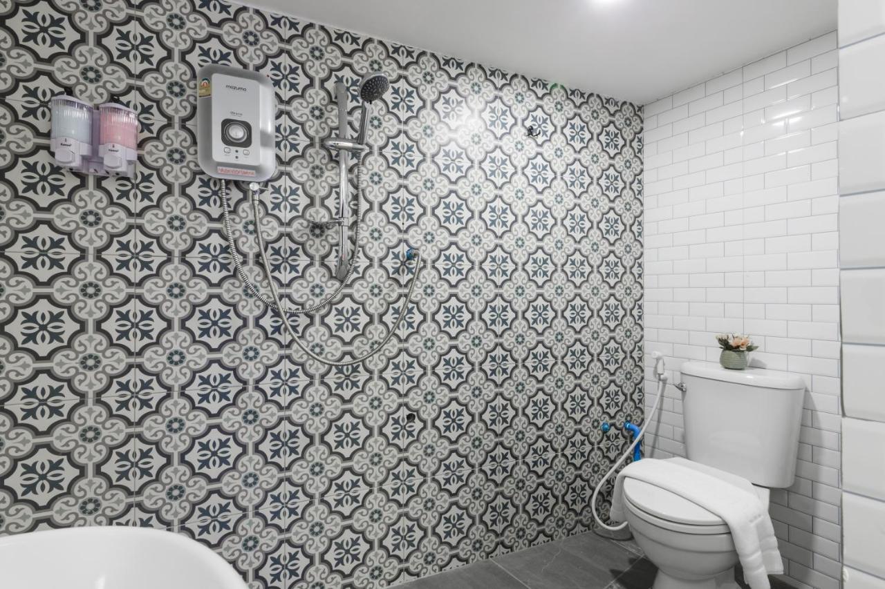 Ilili House Hostel เชียงใหม่ ภายนอก รูปภาพ