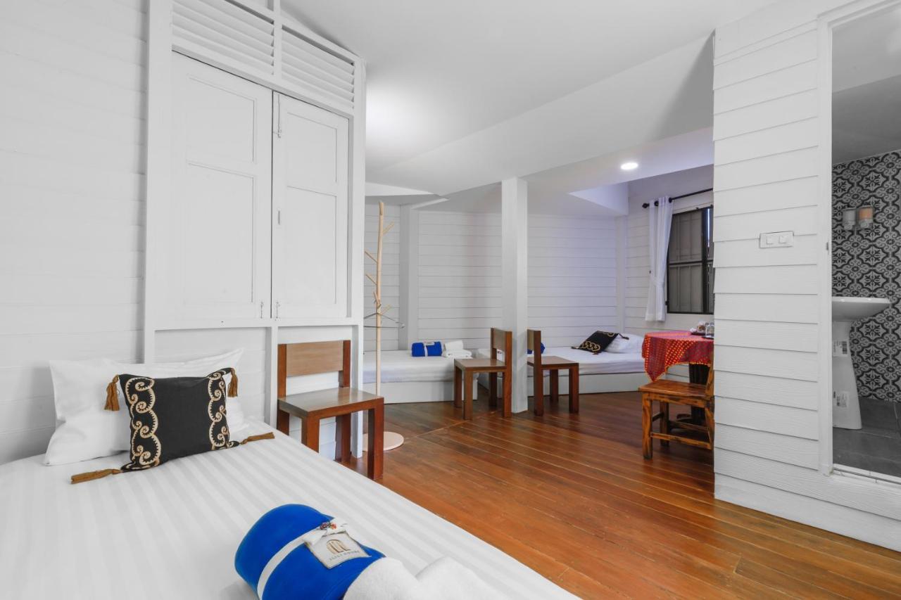 Ilili House Hostel เชียงใหม่ ภายนอก รูปภาพ